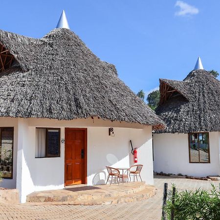 Winter Villa Resort & Spa Limited Embu Extérieur photo