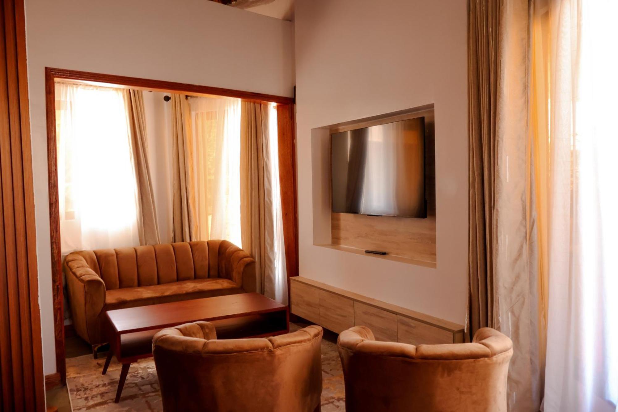 Winter Villa Resort & Spa Limited Embu Extérieur photo